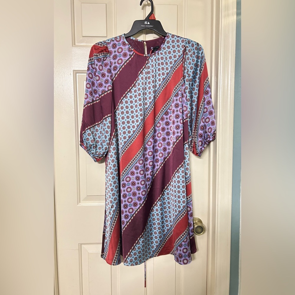 Ann Taylor Petite Boho Satin Geo Floral Diagonal Stripe Flare Dress Lily Lav 2P